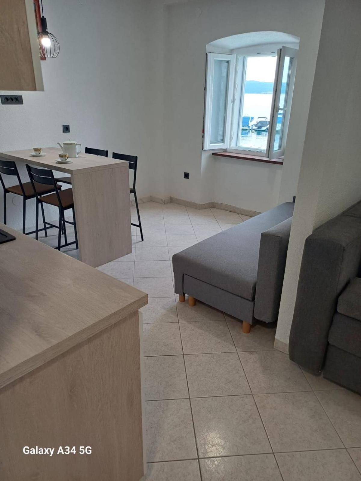 Apartmani Centar Selce Esterno foto