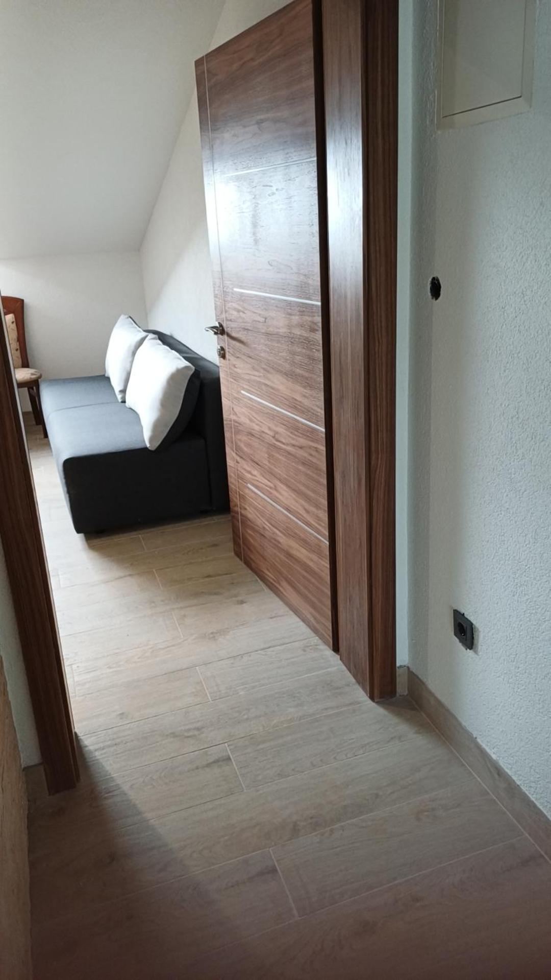 Apartmani Centar Selce Esterno foto